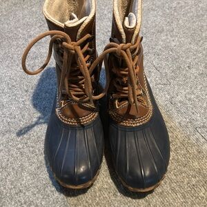 Fleece-lined, Water-resistant Boots